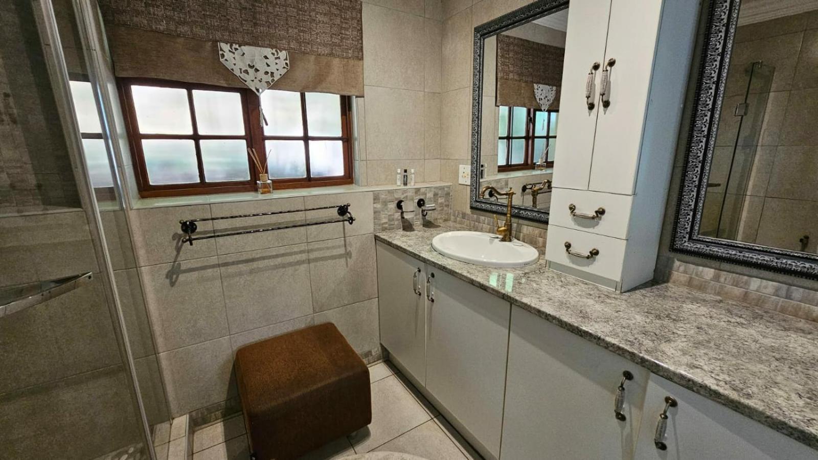 Apartamento Pont De Fleur Hartbeespoort Exterior foto